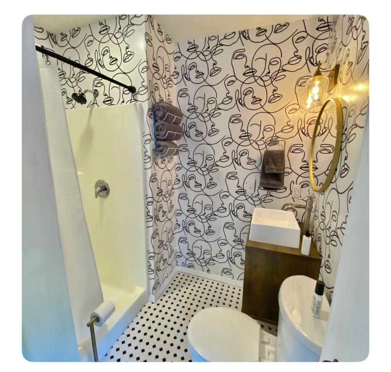 Toadhaus Studio In Quiet Residential Neighborhood Athens Ngoại thất bức ảnh